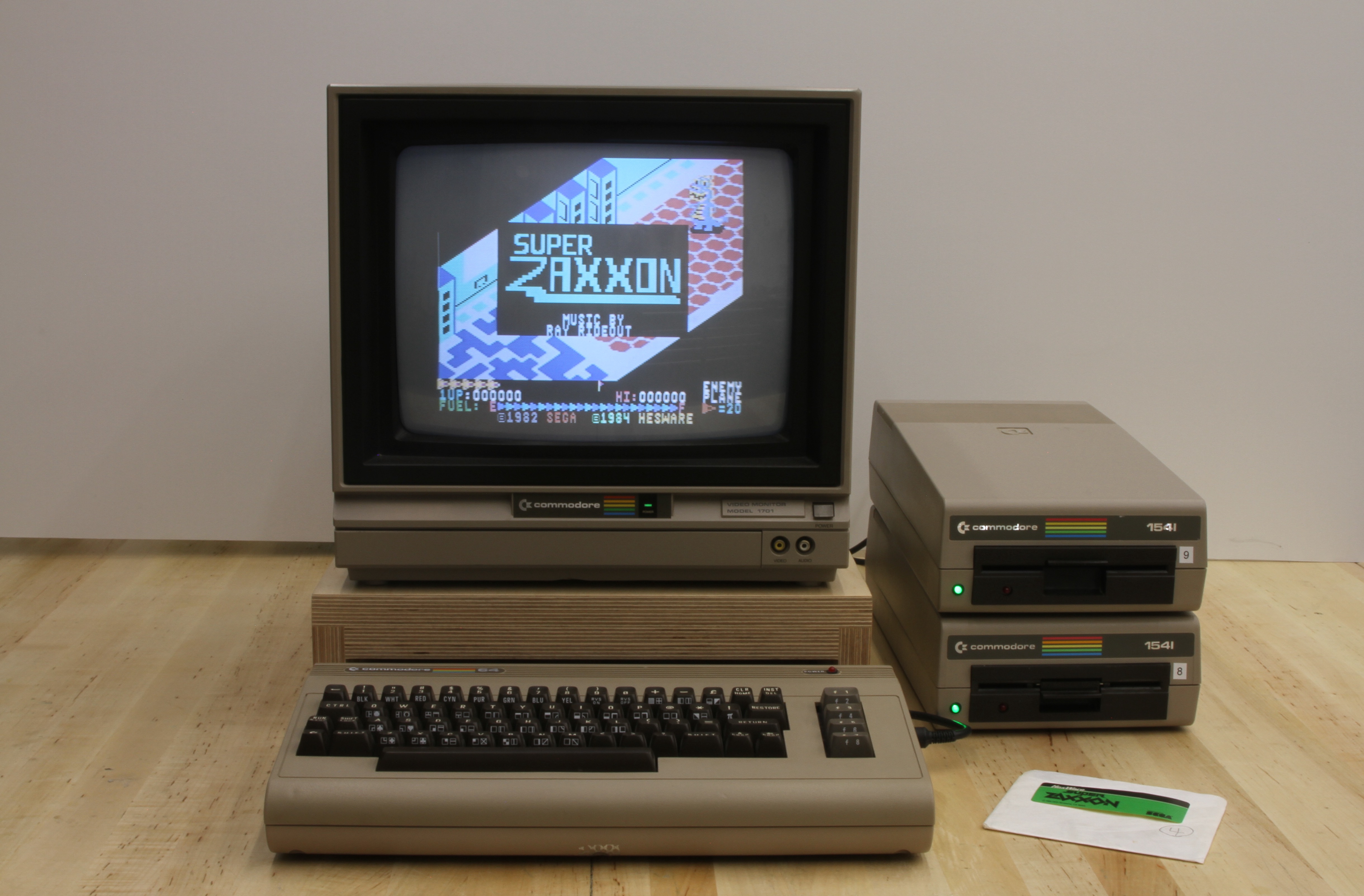 images/C64-main.jpg